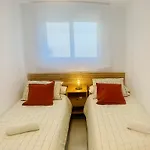 Solana Tulipanes Parking Pool Terrace 丰希罗拉