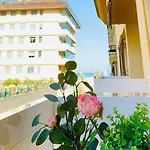 Solana Tulipanes Parking Pool Terrace 公寓