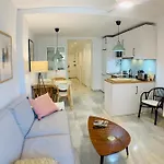 Solana Tulipanes Parking Pool Terrace 公寓