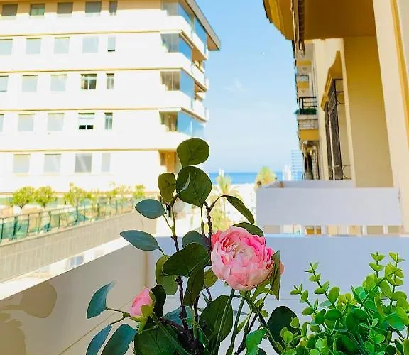 Solana Tulipanes Parking Pool Terrace شقة