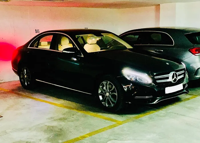 Solana Tulipanes Parking Pool Terrace فوينخيرولا