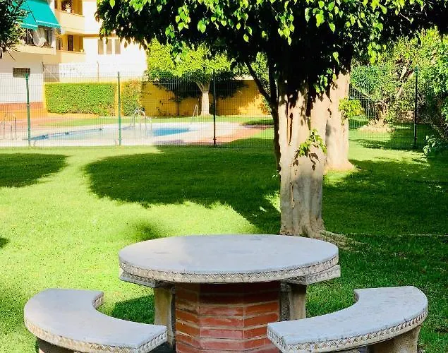 Solana Tulipanes Parking Pool Terrace شقة *